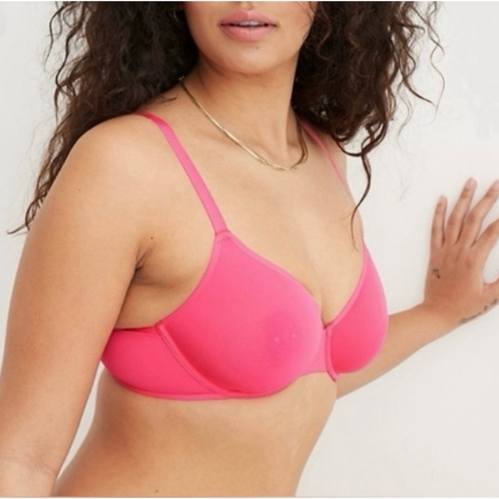 CLEAROUT! NWT Aerie Smoothez Unlined Mesh Bra